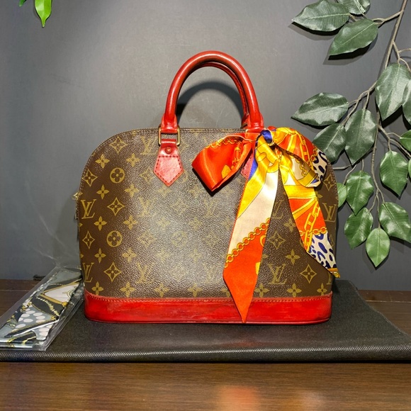 Louis Vuitton Handbags - LOUIS VUITTON • ALMA